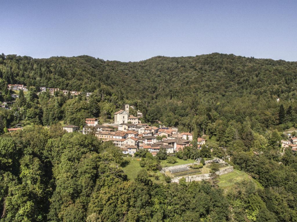 Image 1 - Gin Bisbino - The first in Ticino!