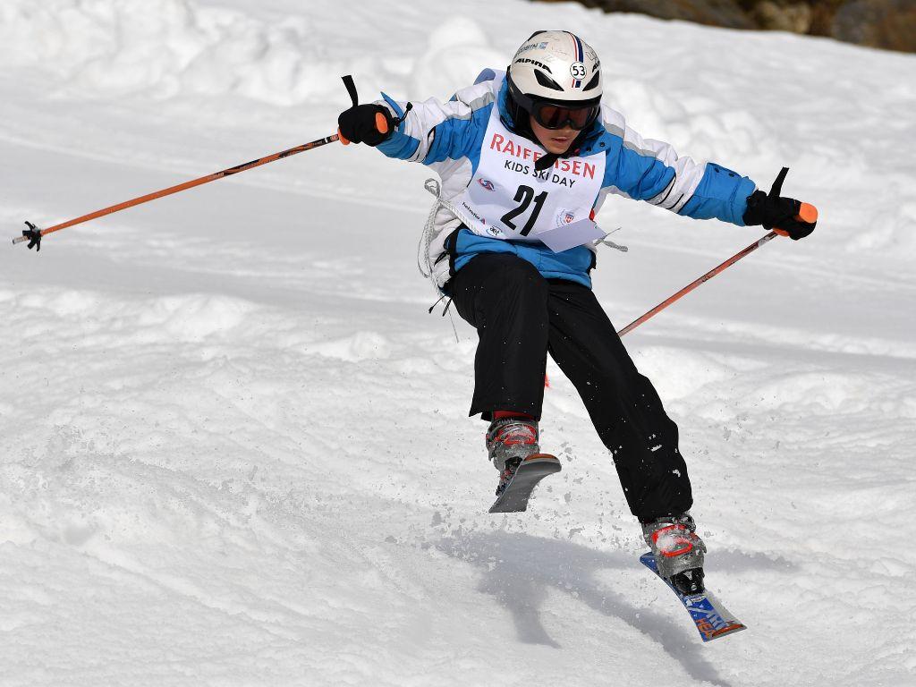 Image 2 - Ski resort Airolo-Lüina