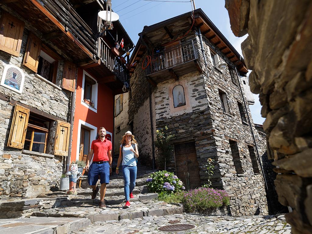 Image 3 - Indemini, der Ortskern