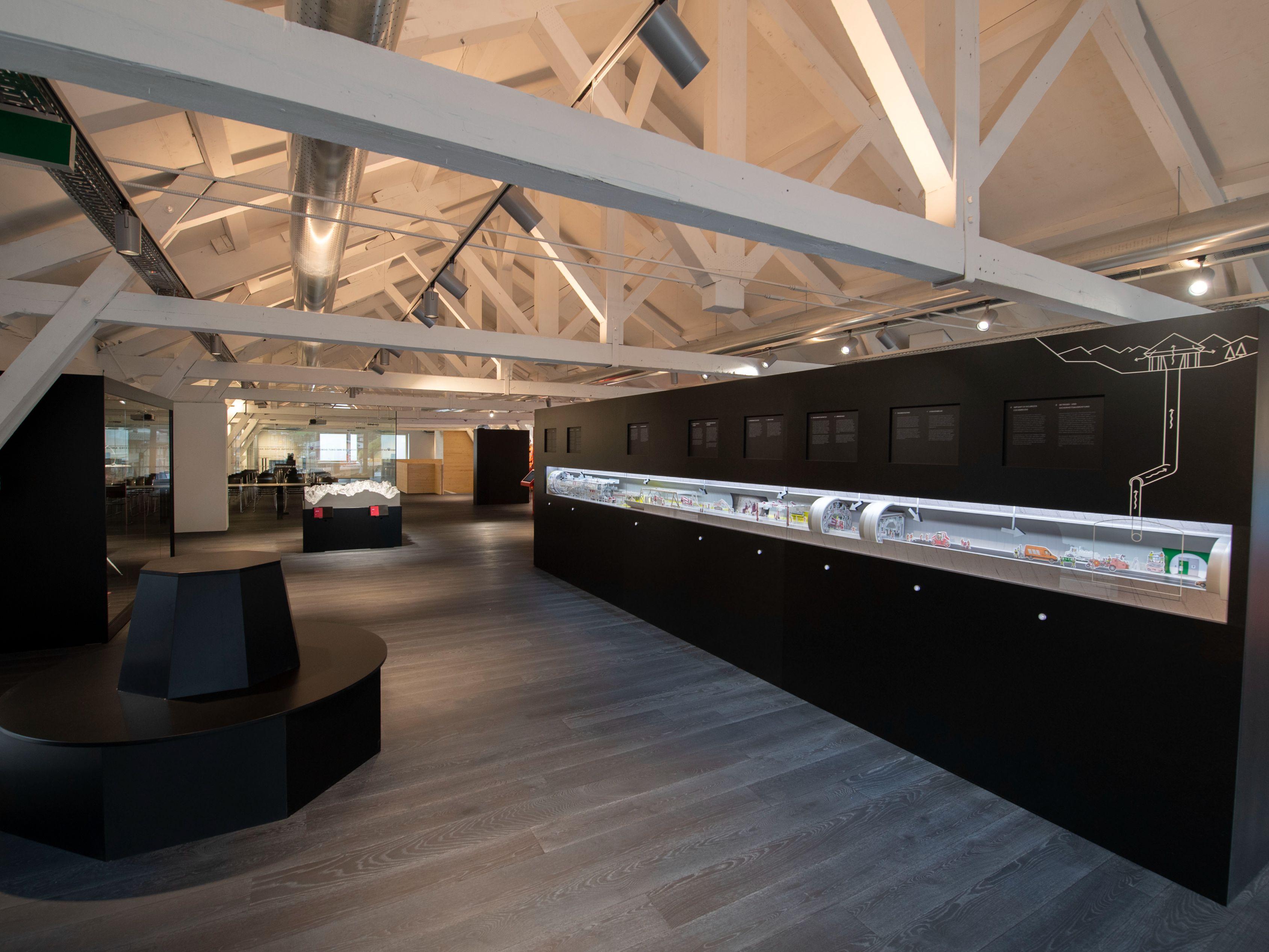 Image 13 - Infocentro USTRA Airolo