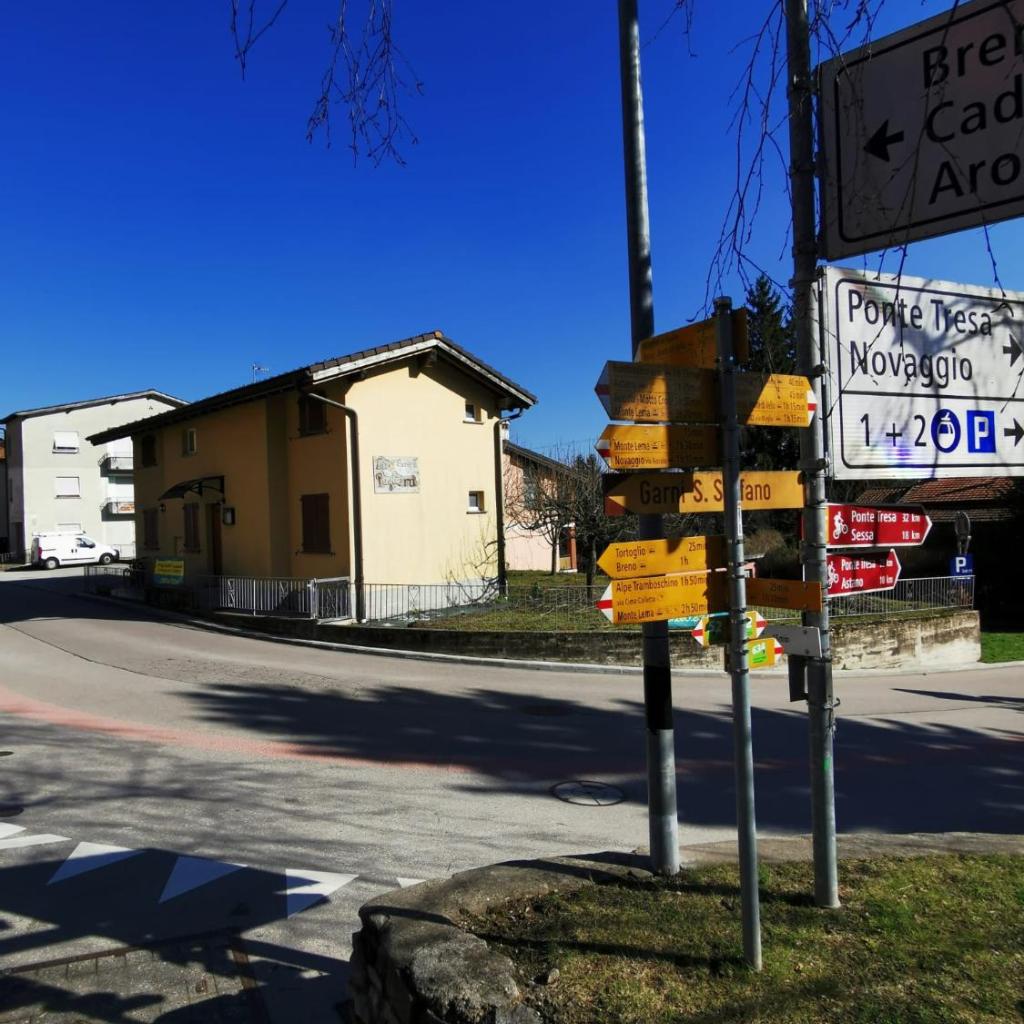 Image 0 - La Pagliera