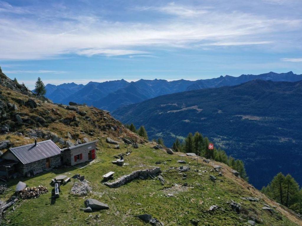 Image 2 - Rifugio Lavill