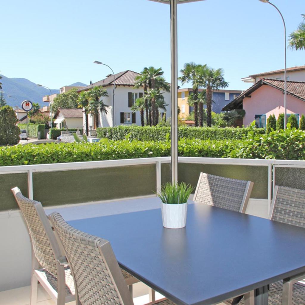 Image 0 - Condominio Vorame by HolAp SA