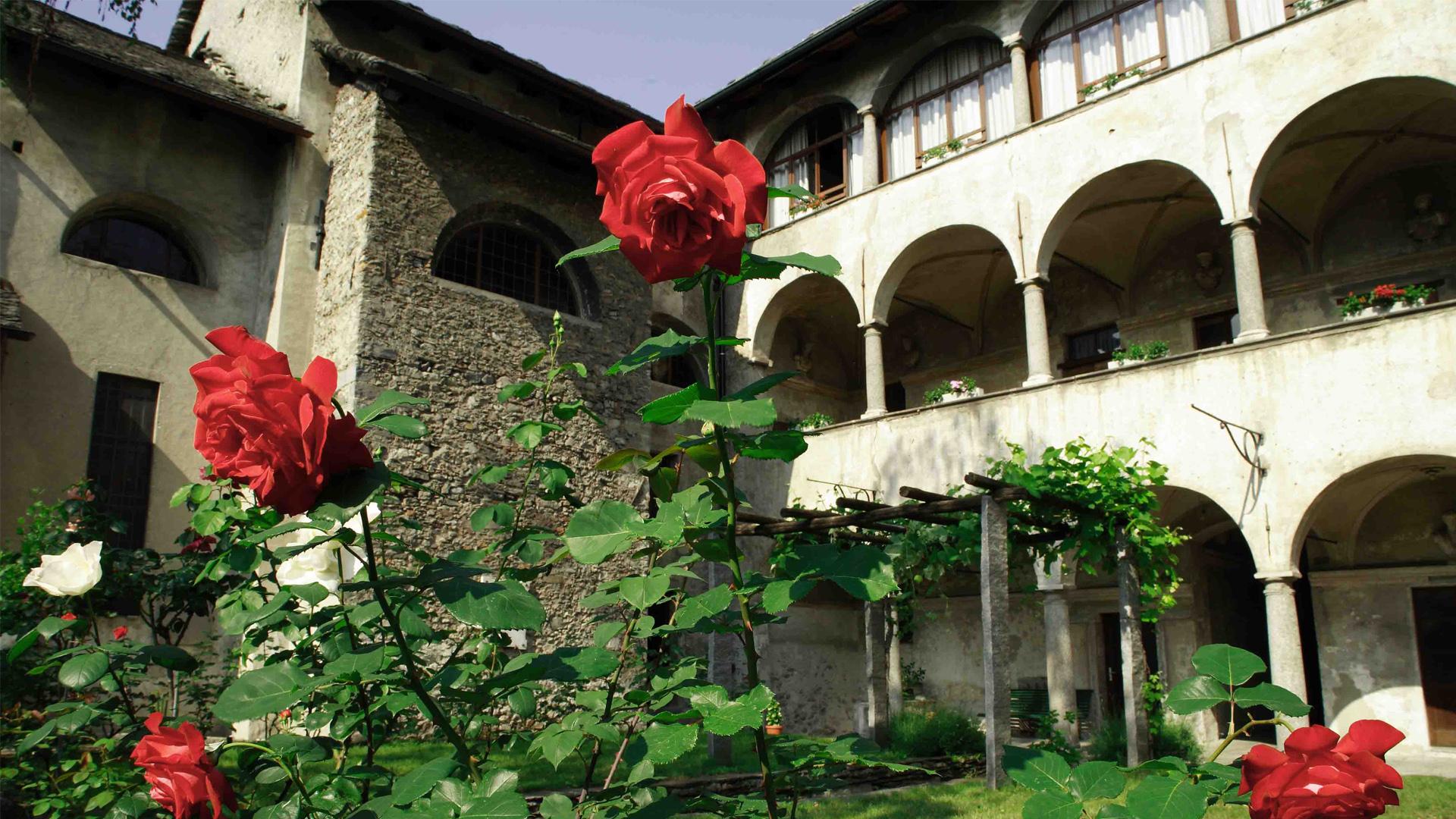 Image 7 - Locarno e la sua città vecchia