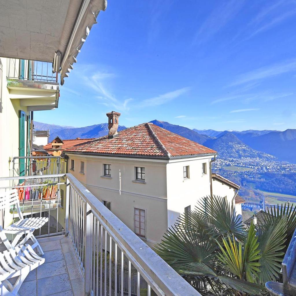 Image 0 - Lugano Bay View