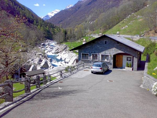 Image 0 - 3,5-Zimmer- Ferienwohnung 'Casa Serena', Posse, Lavertezzo, Verzascatal