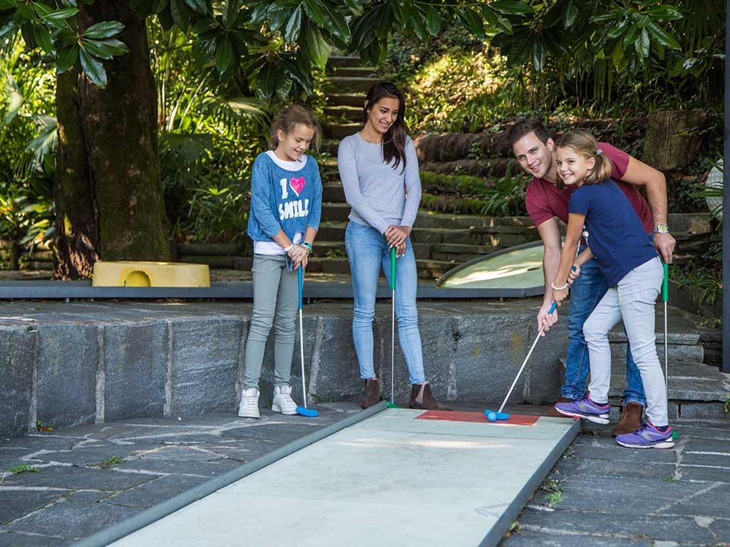 Image 1 - Minigolf Parkhotel Brenscino Brissago