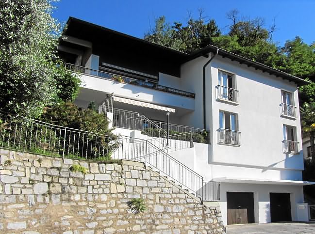 Image 0 - 4 room holiday apartment 'Casa vista Lago', Via Monte Oliveto 15, Caslano/Ponte Tresa, Lago di Lugano