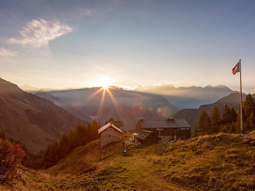 Image 2 - Capanna Bovarina