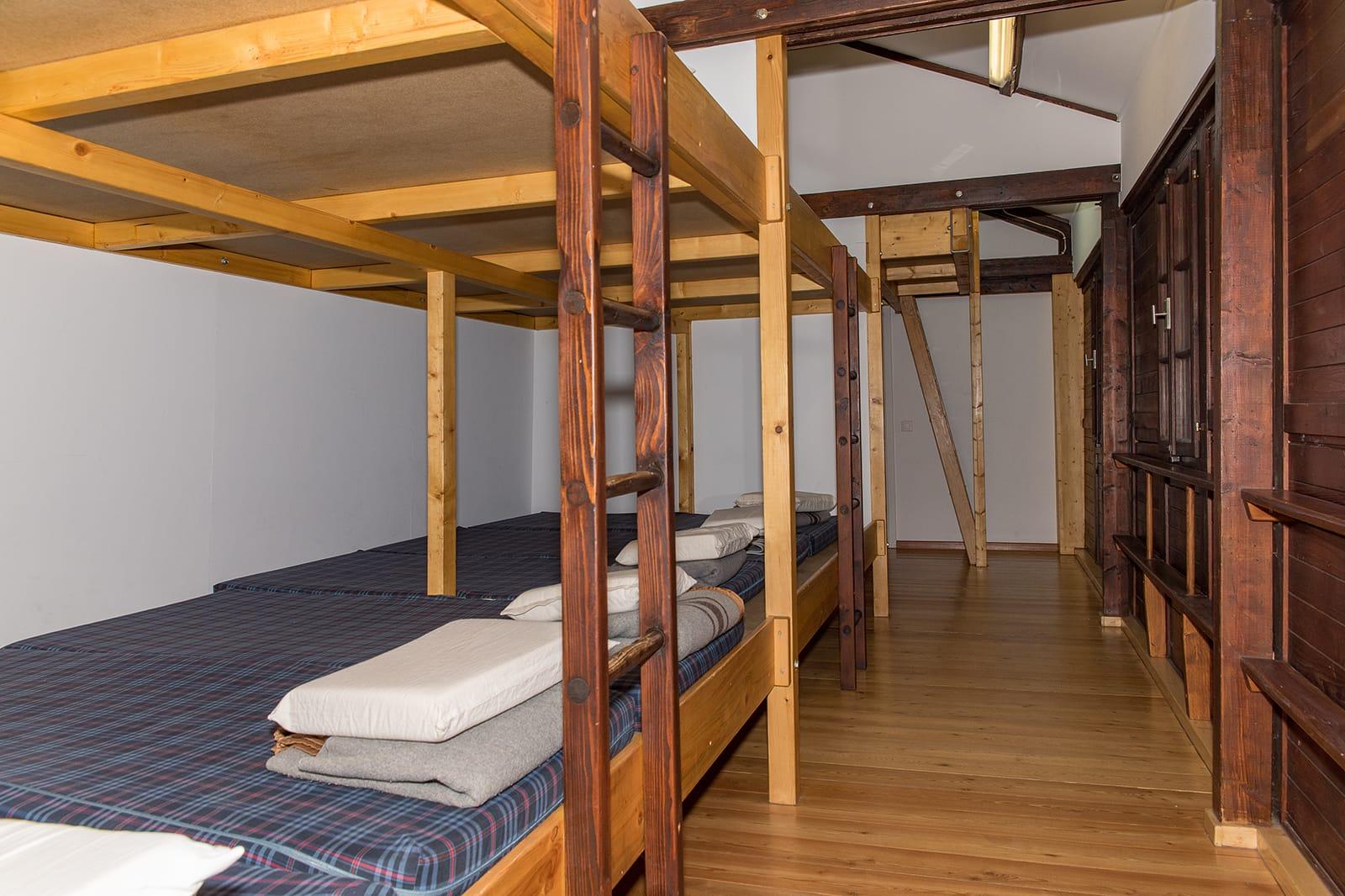 Image 8 - Ostello Campo Pestalozzi - Gruppenunterkunft