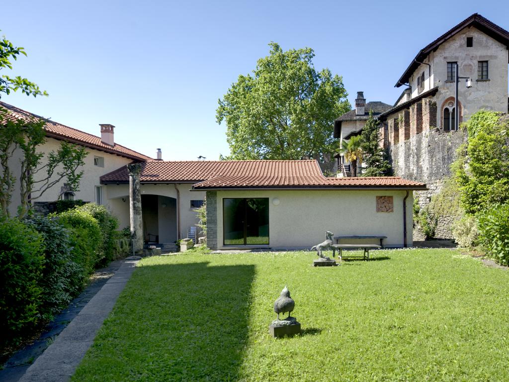 Image 1 - Foundation Remo Rossi