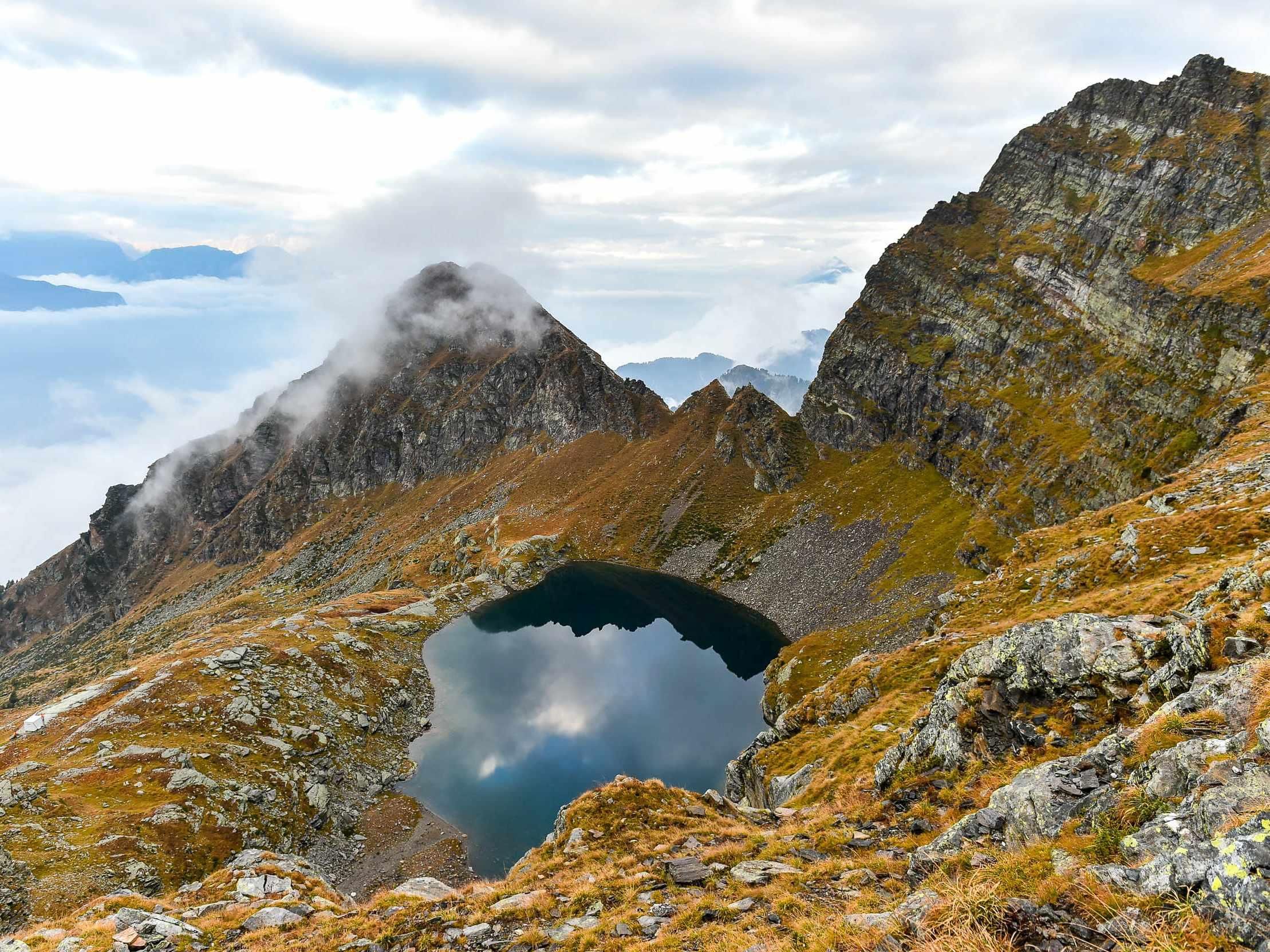 Image 0 - Bergsee von Canée