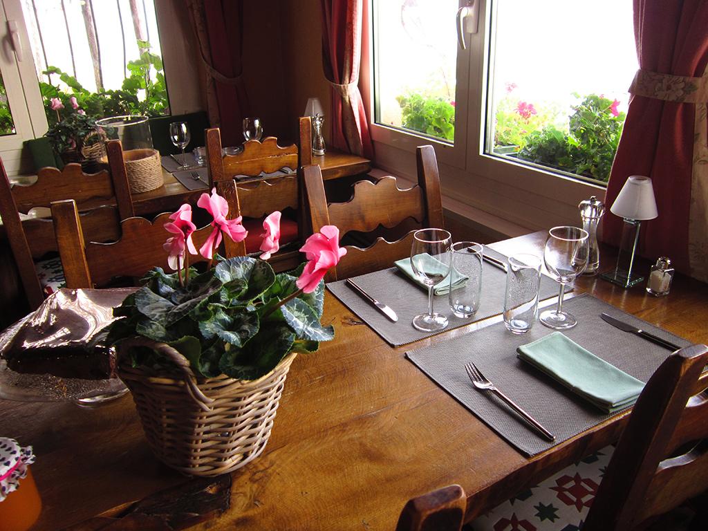 Image 6 - Grotto Borei