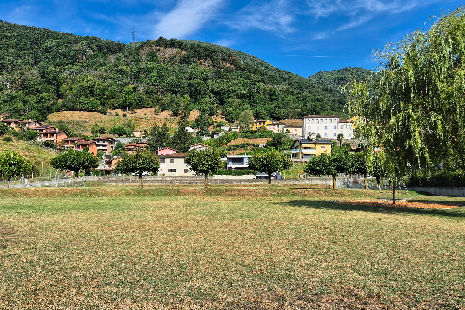 Image 2 - Parco Giova, Manno