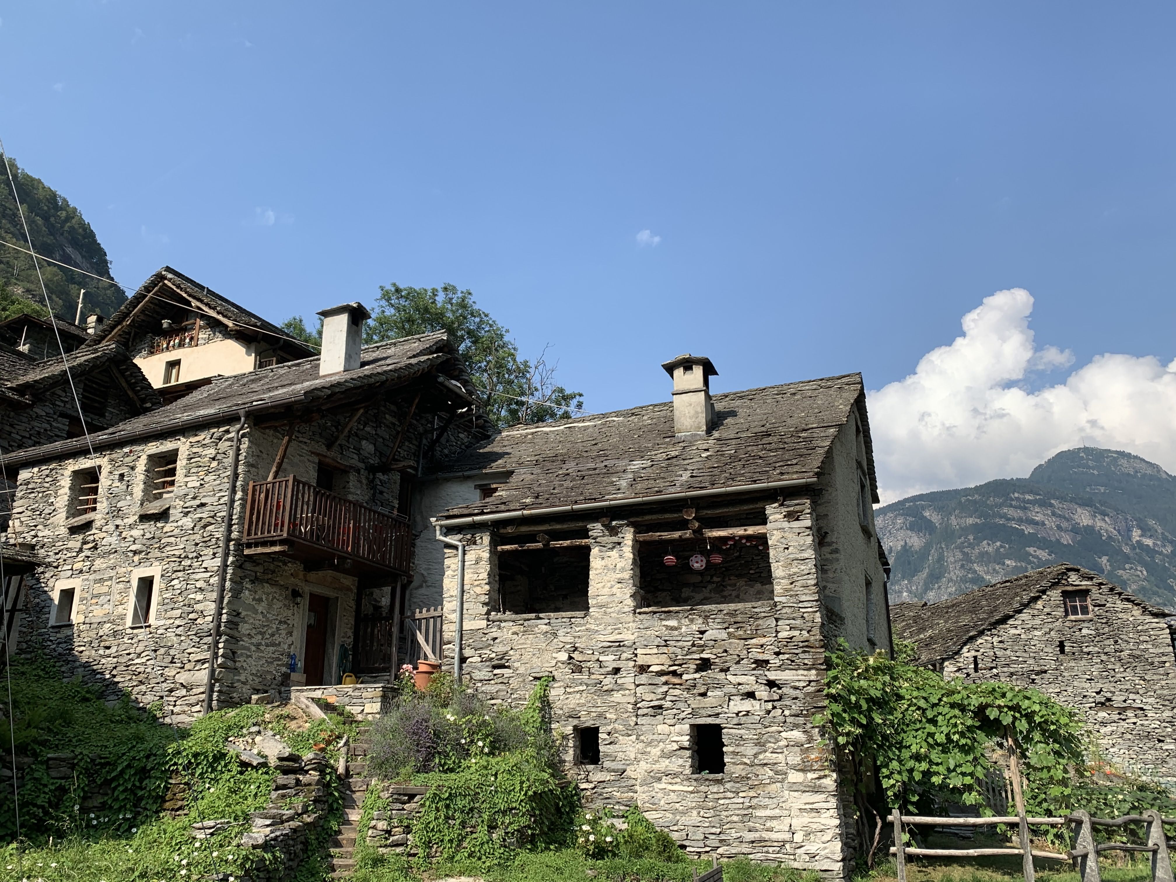 Image 0 - 3 room Rustico 'Casa Chiara',  	Cantone di Sopra, Linescio, Vallemaggia