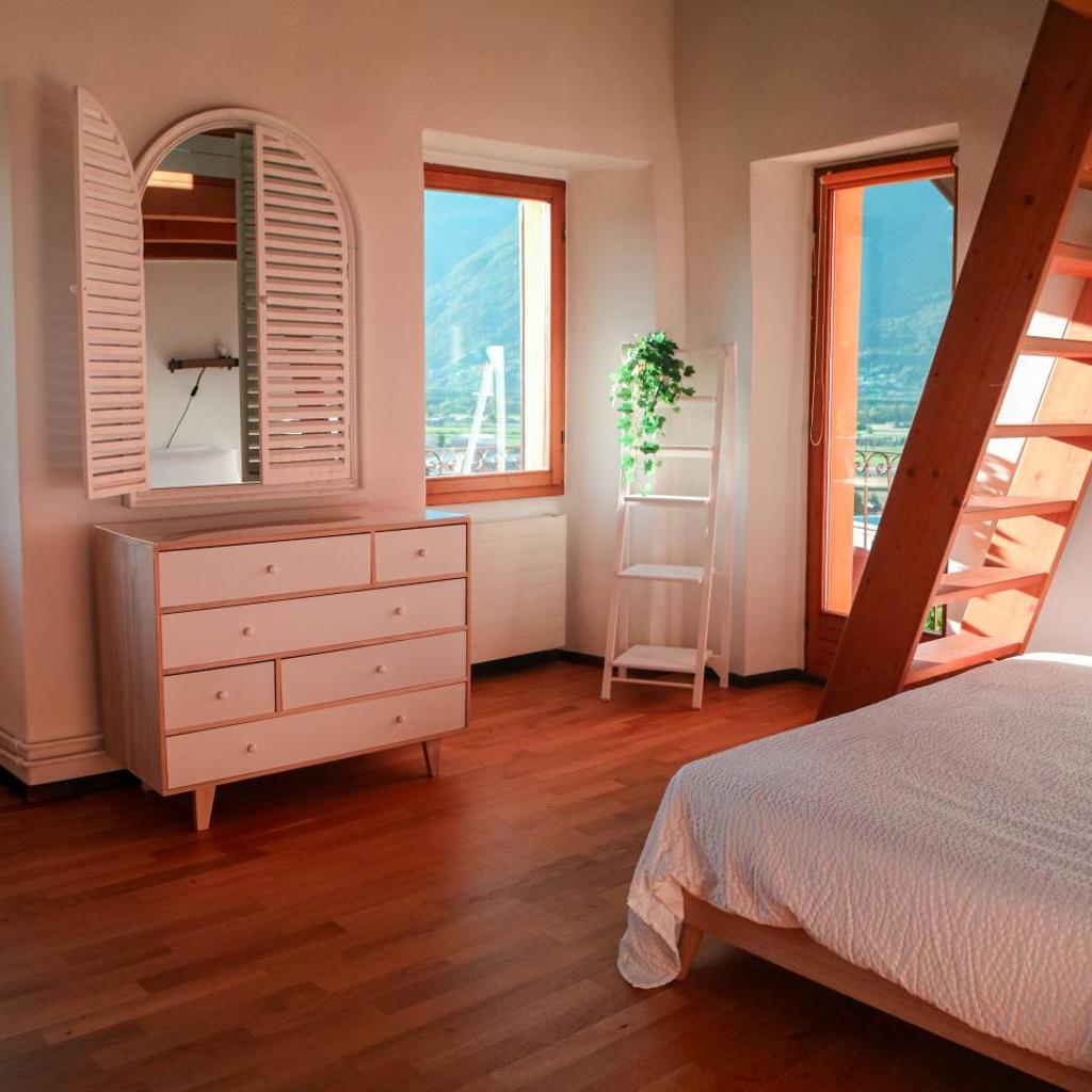 Image 0 - Wisteria House - Holiday Apartment