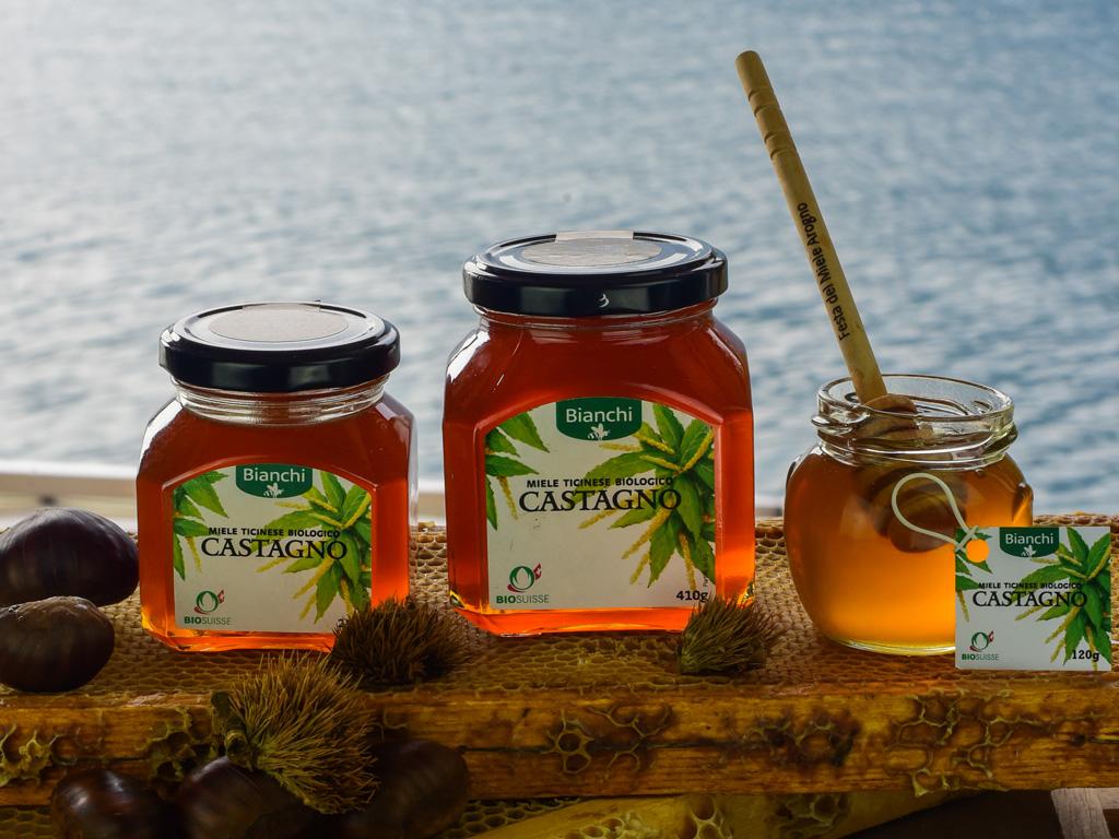 Image 5 - Besuch und Honigverkostung am Bienenstand 