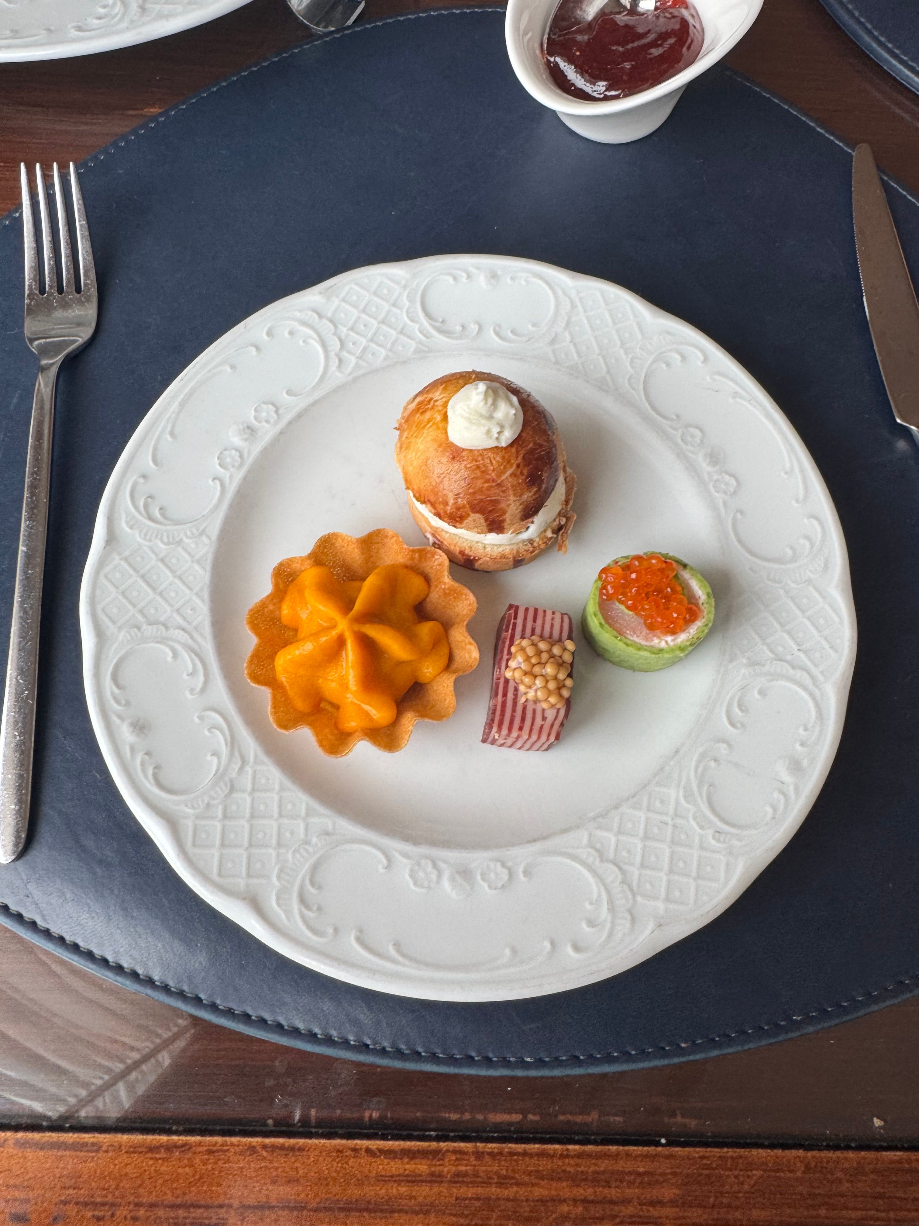 Image 3 - Traditional Afternoon Tea at Splendide