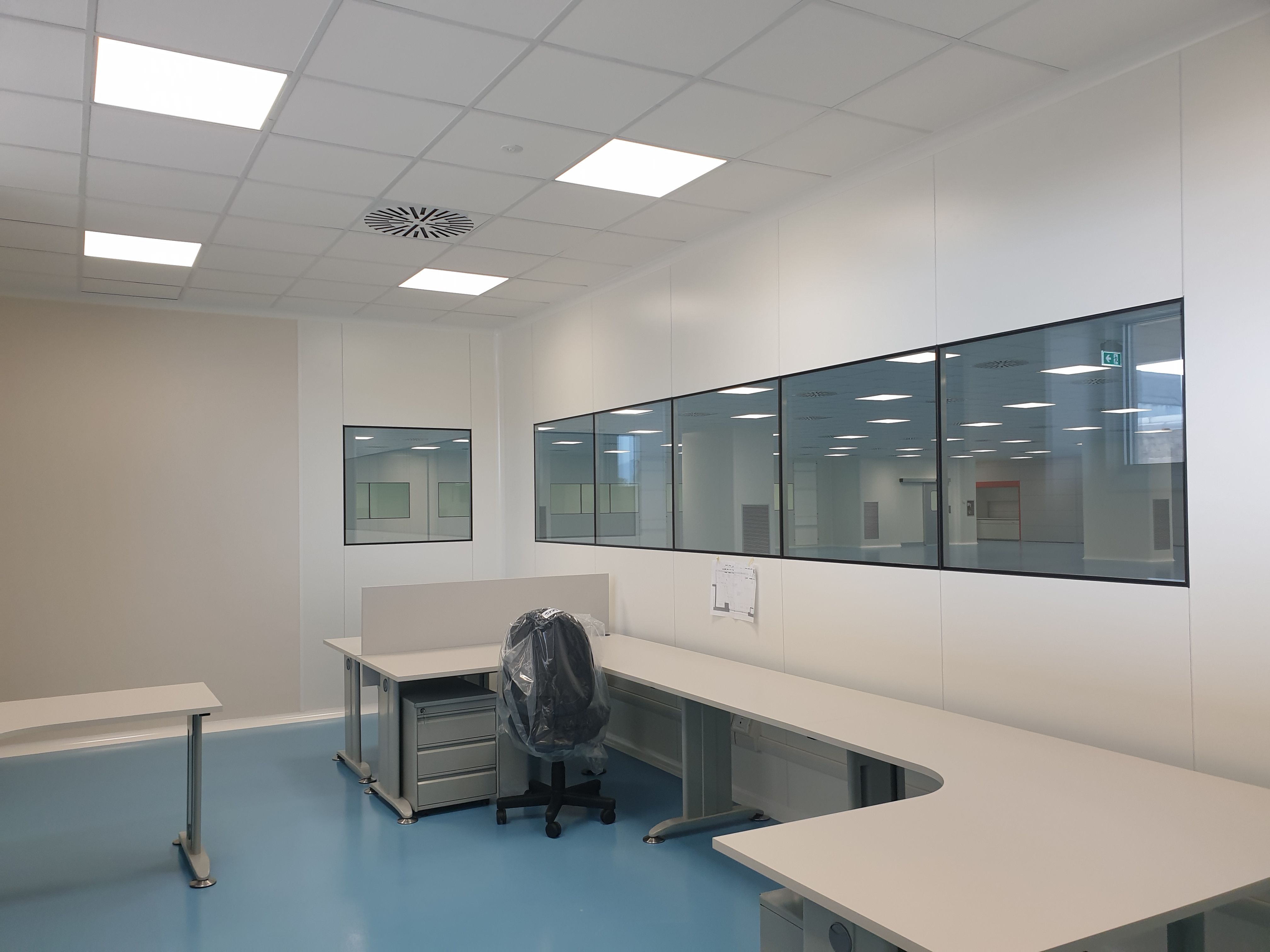 Demolizione e ricostruzione di un edificio produttivo di Mediberg S.r.l.