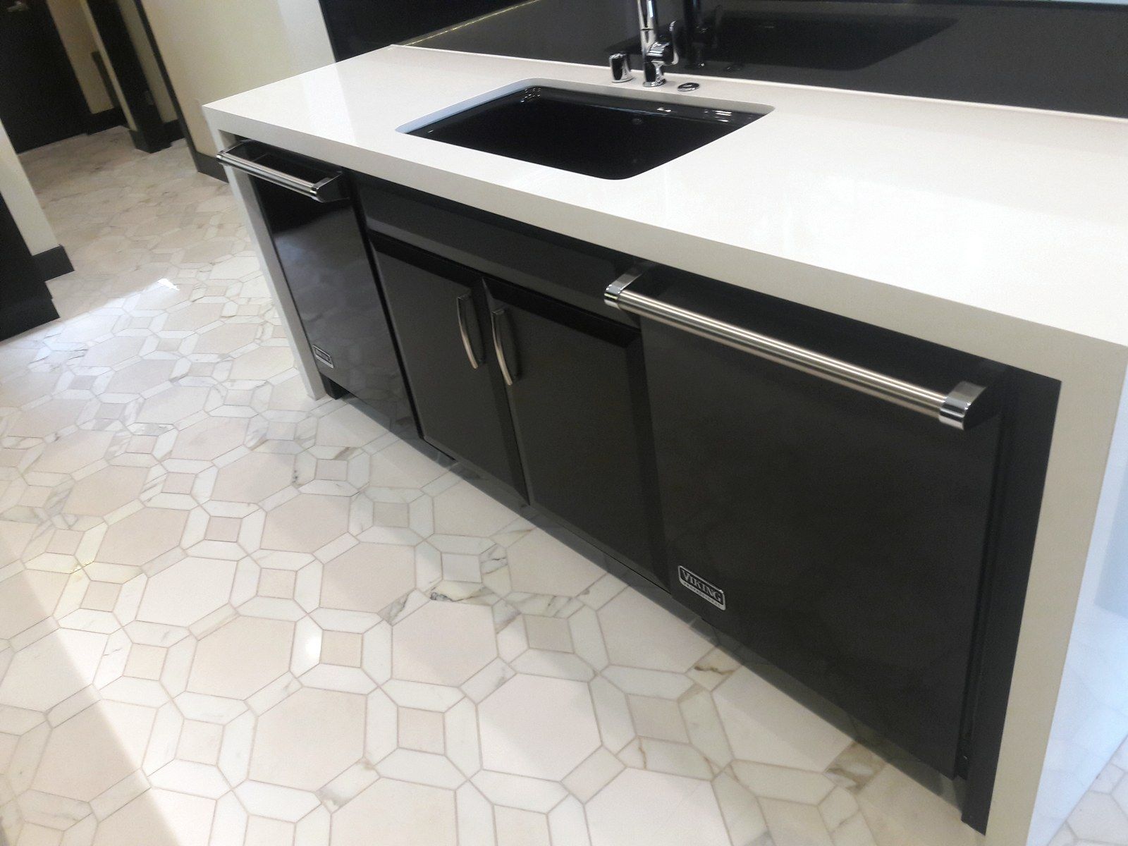 The Ridges, detail 1: custom cabinetry by LV Cabinets World