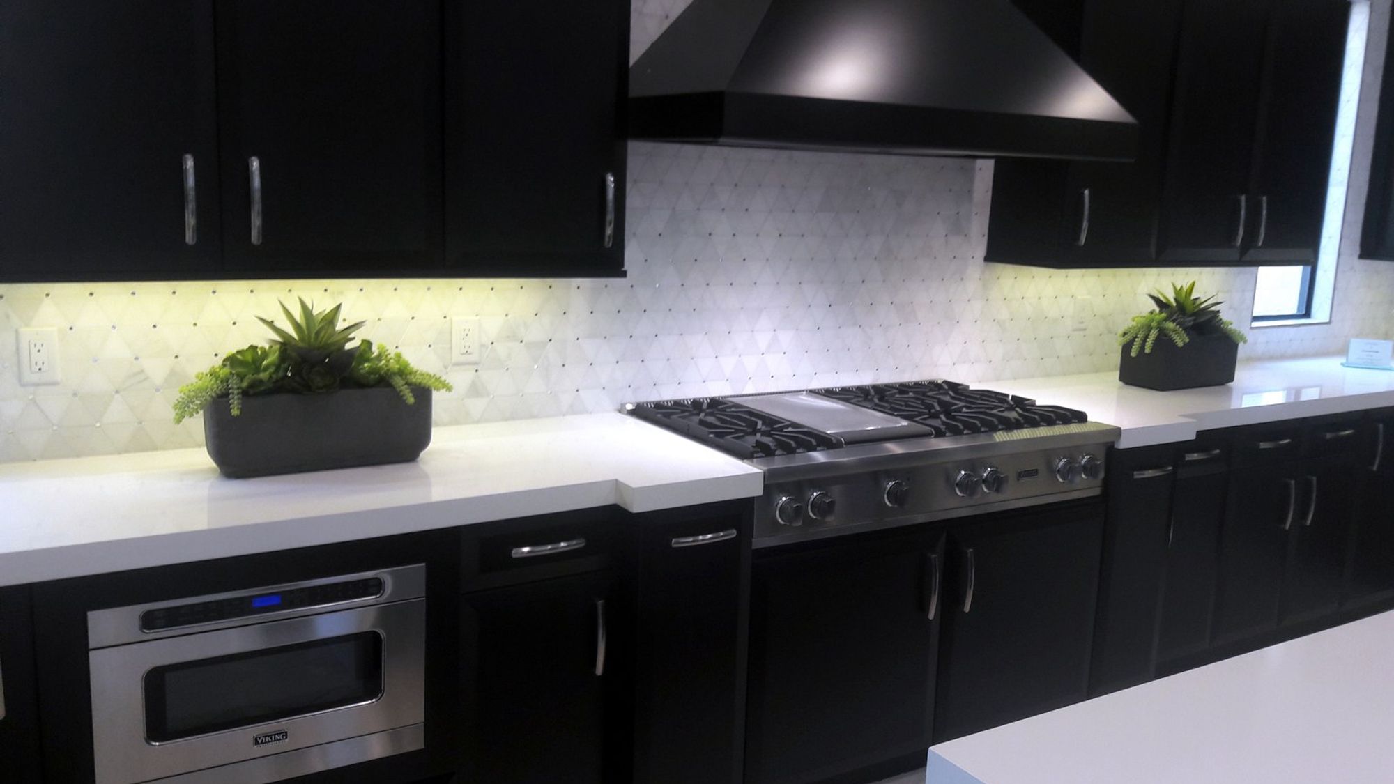 Summerlin: custom cabinetry by LV Cabinetry