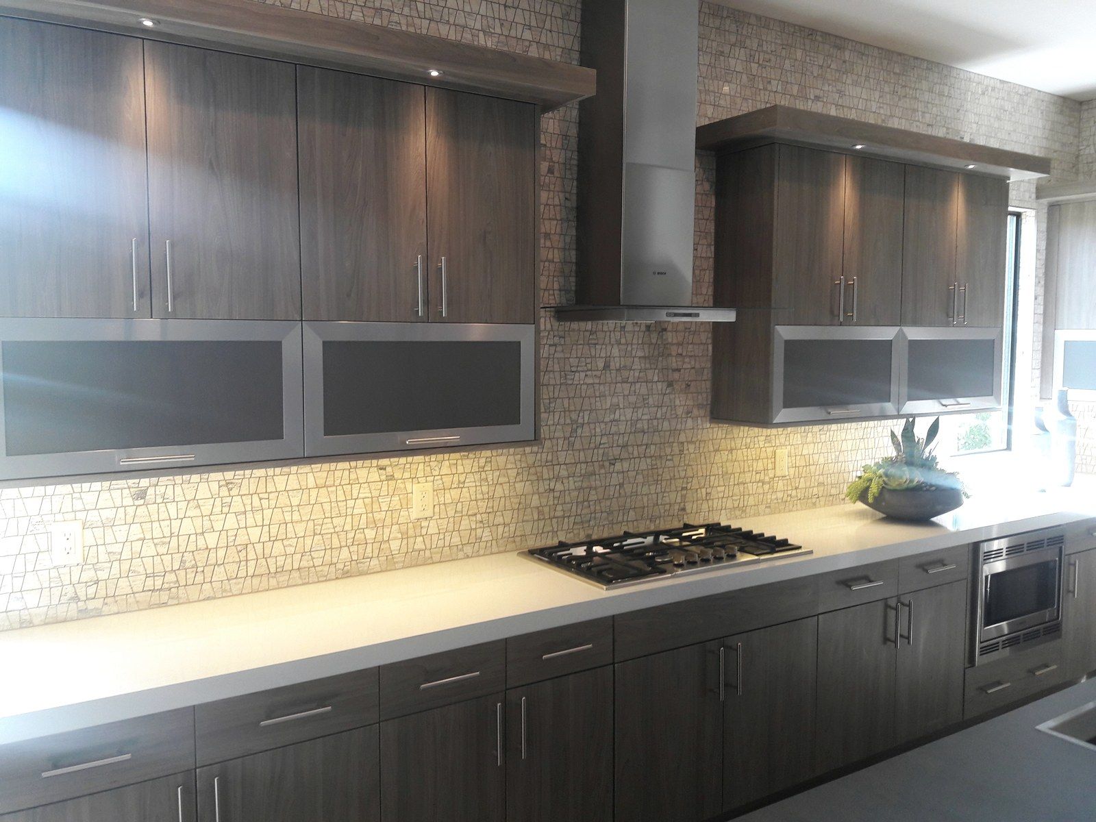 Henderson, detail 2: custom cabinetry by LV Cabinets World