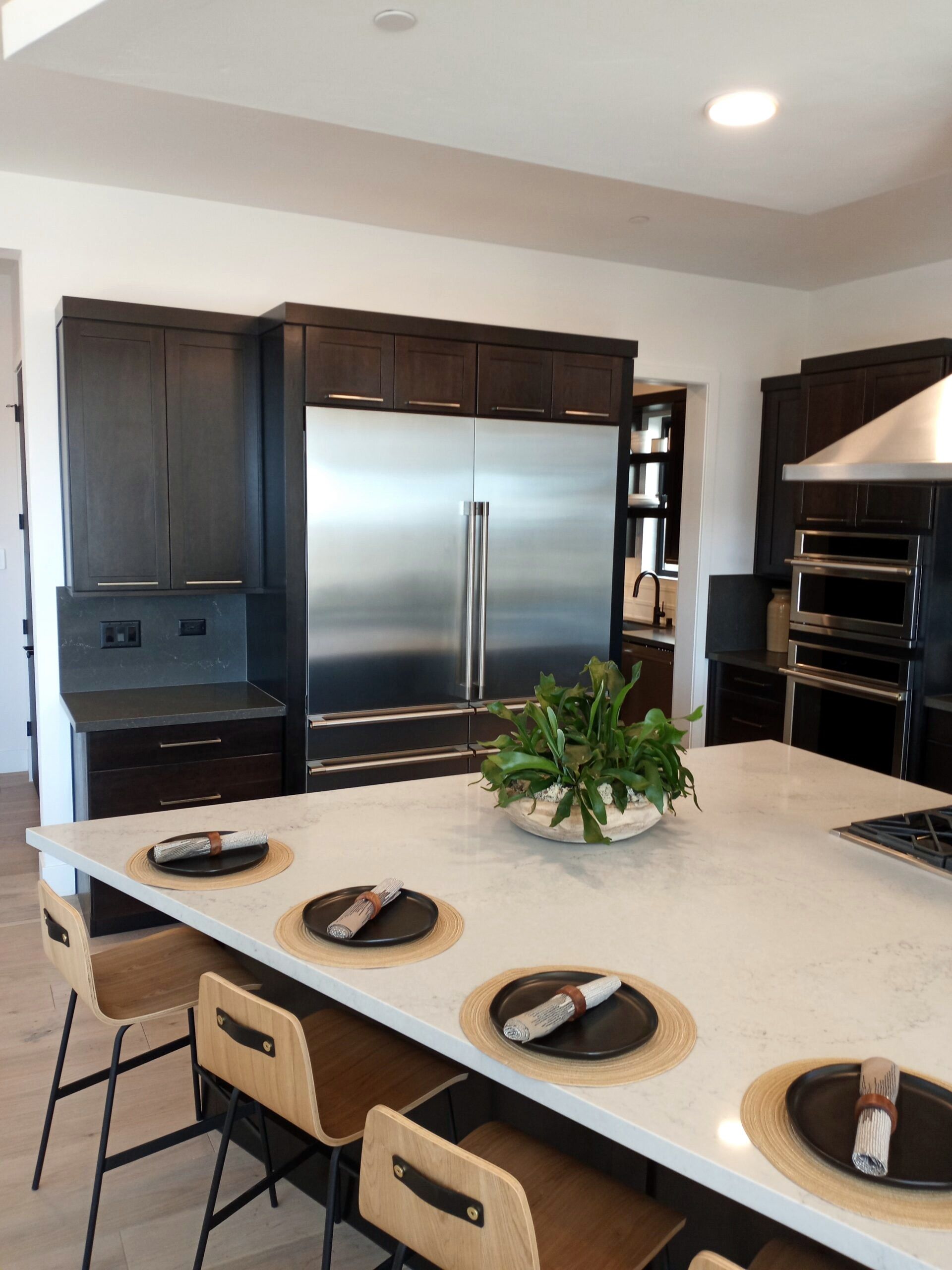Henderson, detail 4: custom cabinetry by LV Cabinets World