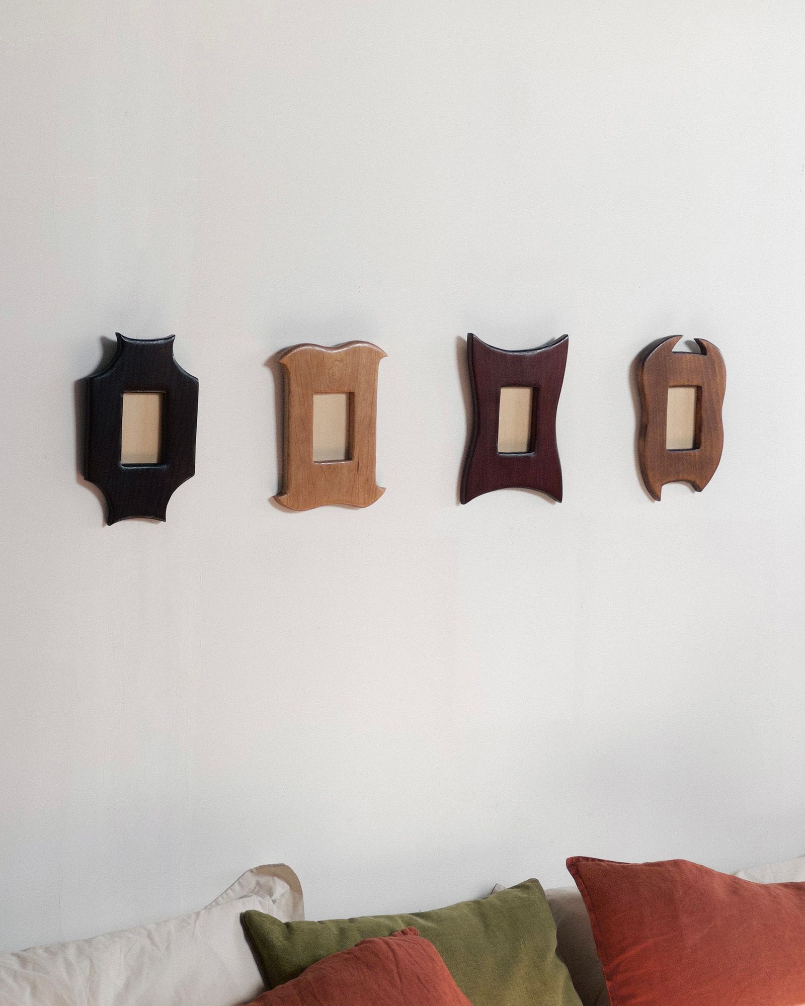 Irregular Frame Form 4