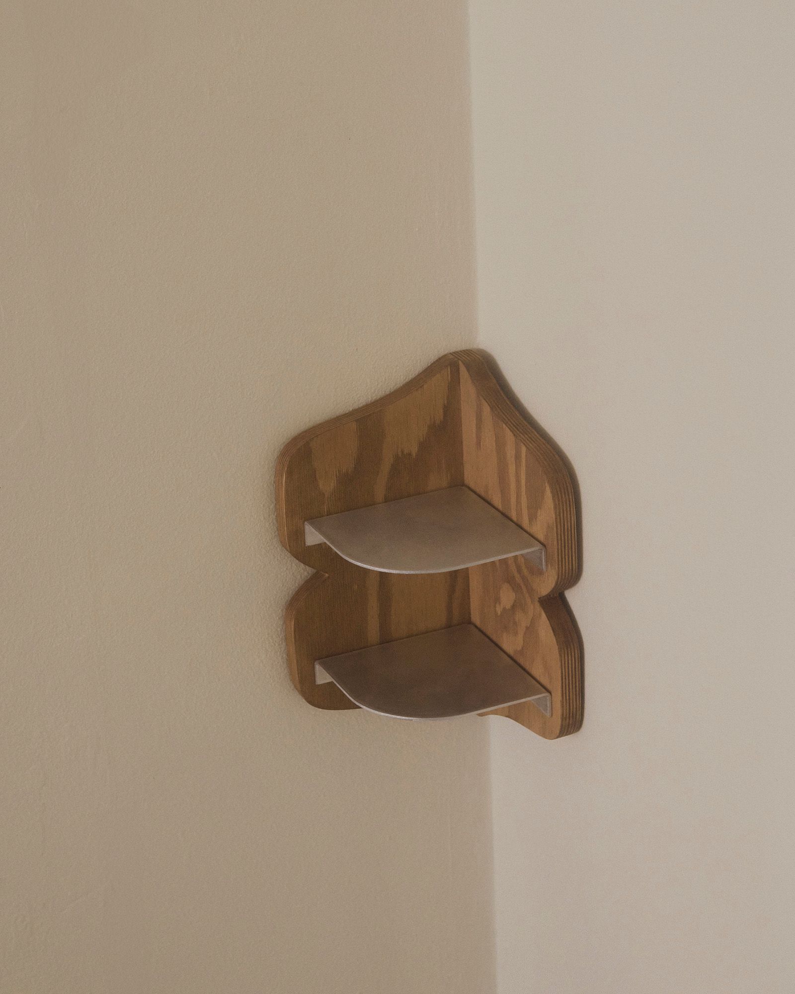POSS Corner Shelf