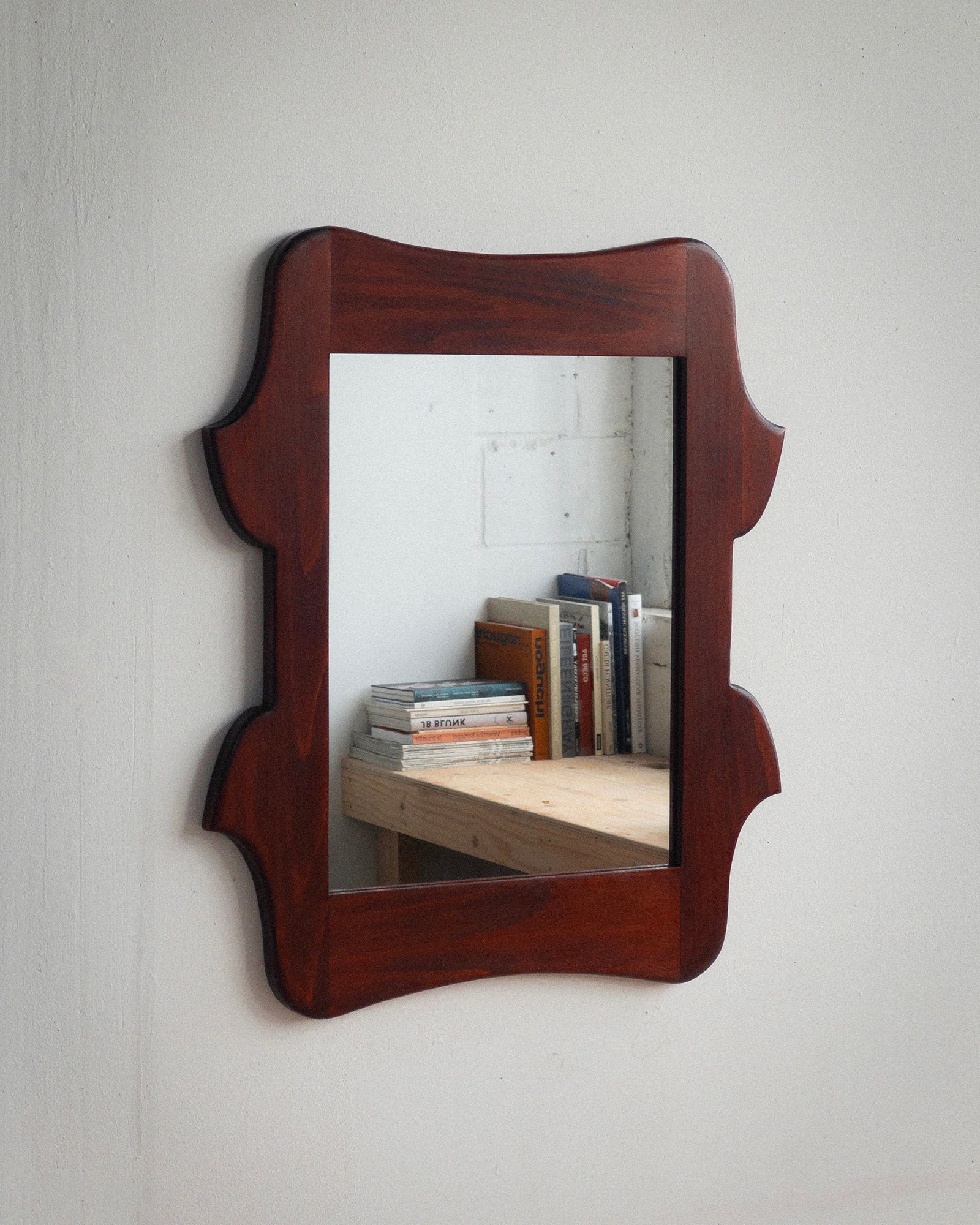 Vestige Mirror Medium