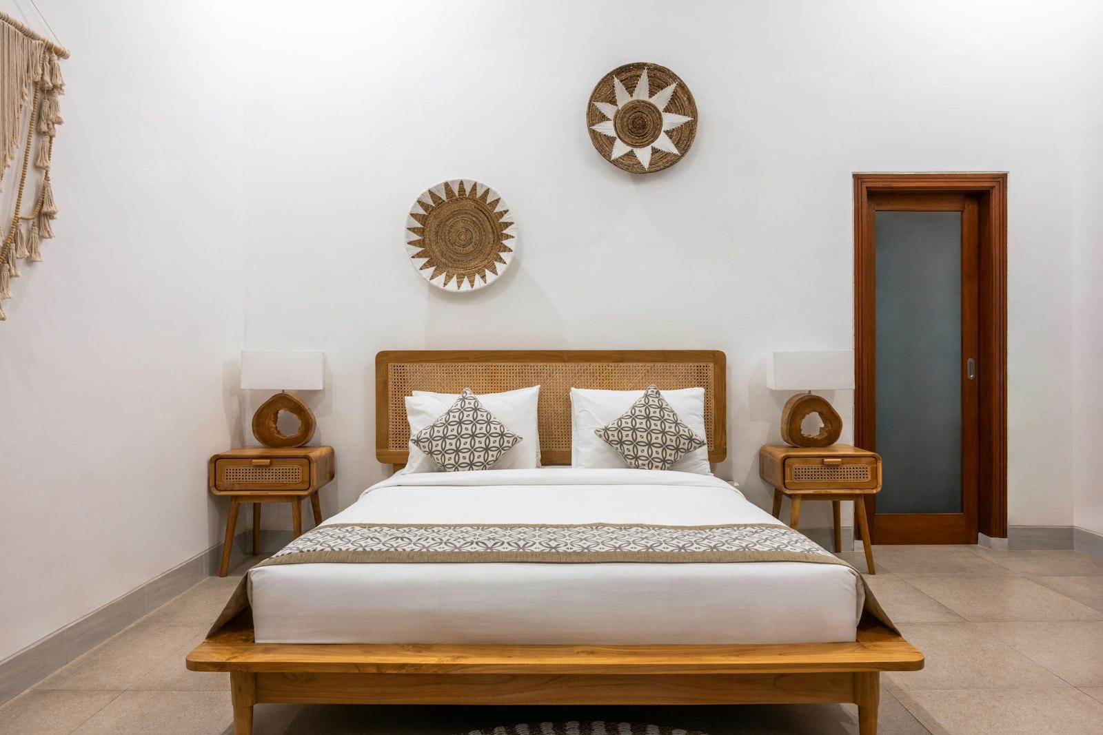 Everest king storage bed