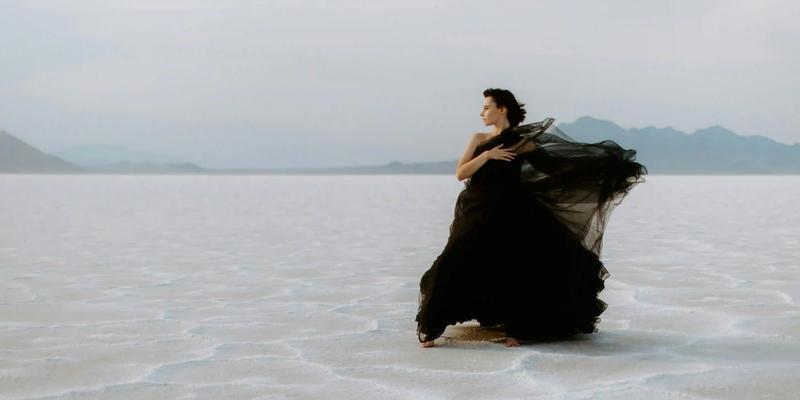 The Ultimate Guide to Planning a Photoshoot Abroad (Stress-Free)