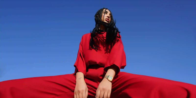 professional-freelance-model-fashion-photo-shoot