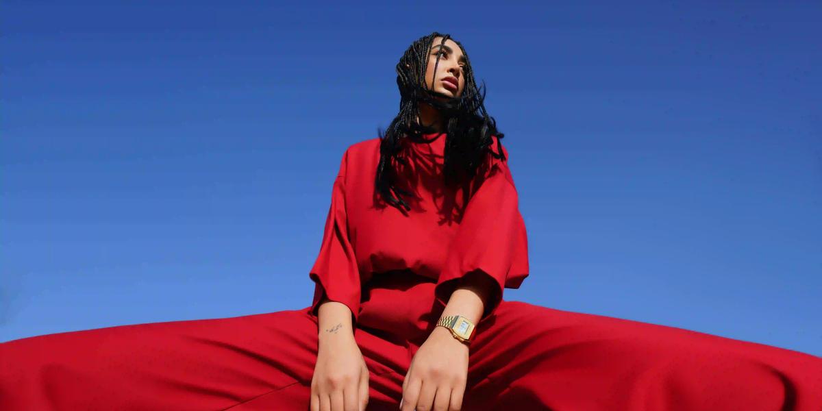 professional-freelance-model-fashion-photo-shoot