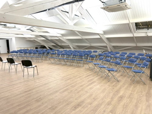 Photo de la Mezzanine en disposition d’assemblée