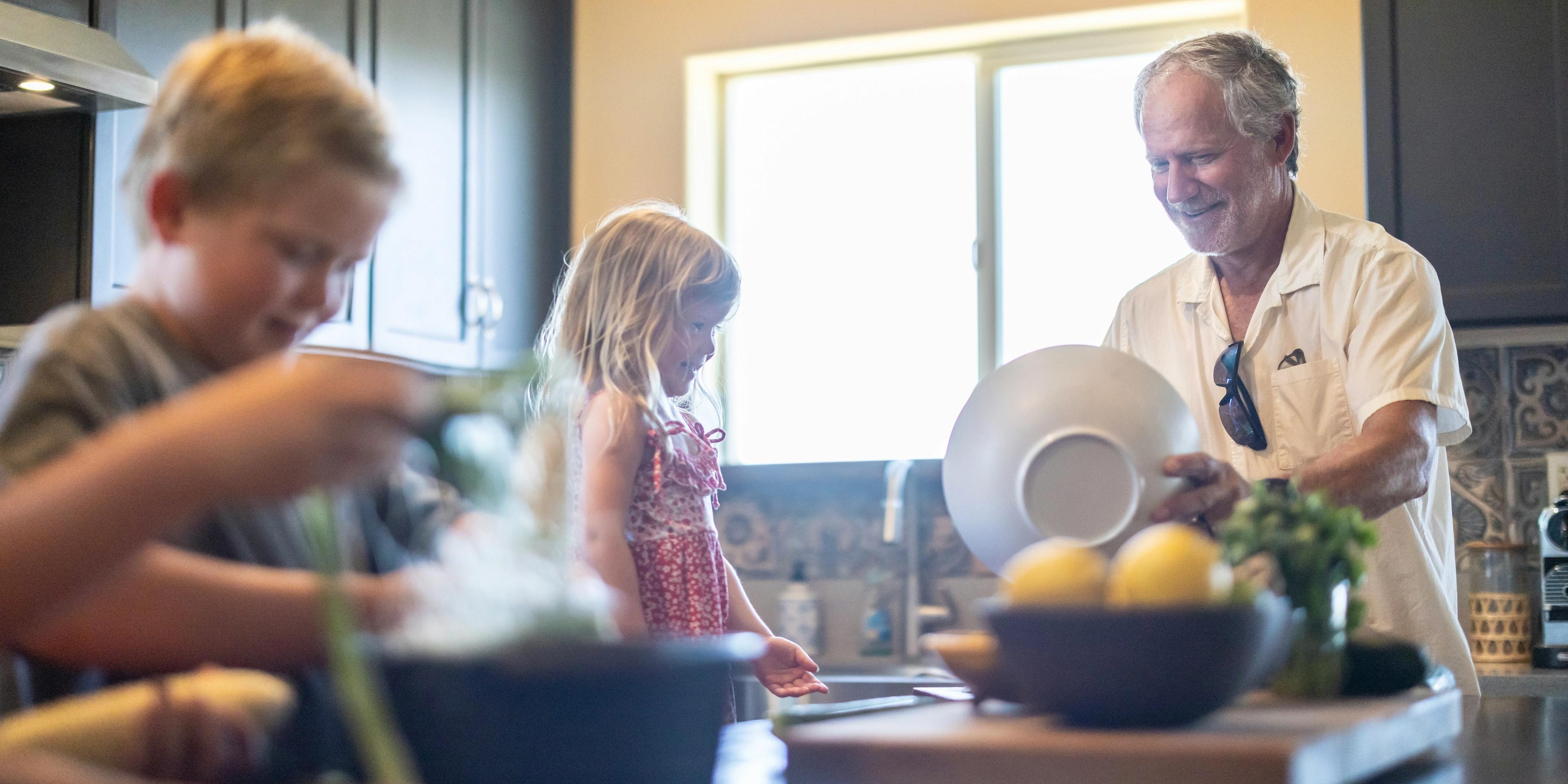 An old man and children