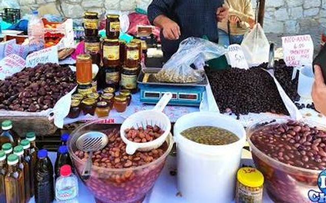 Tuesday Street Market — Mournies & Nerokouros Laïkí