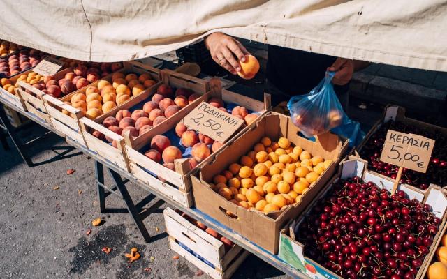 Monday Street Market — Párko Markopoúlou Laïkí