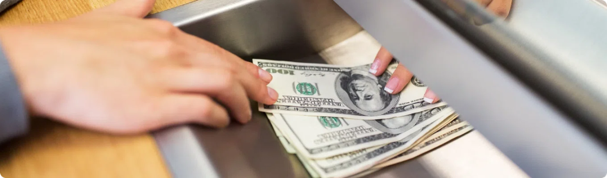 What Is the Difference Between a Bank Deposit and a Withdrawal? Complete Guide