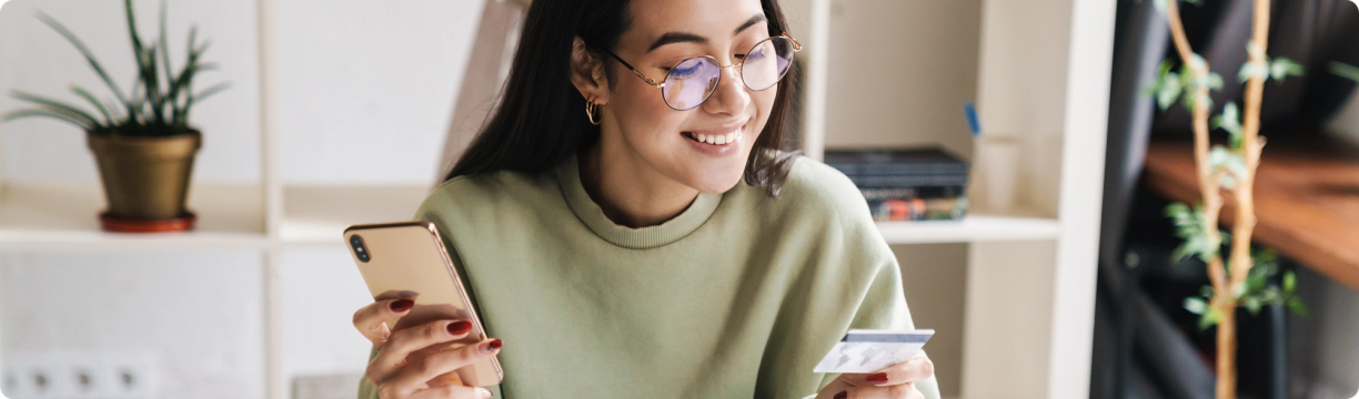 Credit Card Refinancing vs. Consolidation in 2026: How to Pick the Path That Actually Fits Your Situation