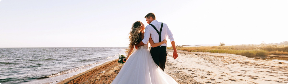 What a Wedding Really Costs: 12 Budget Lines to Plan For Before You Pick a Number