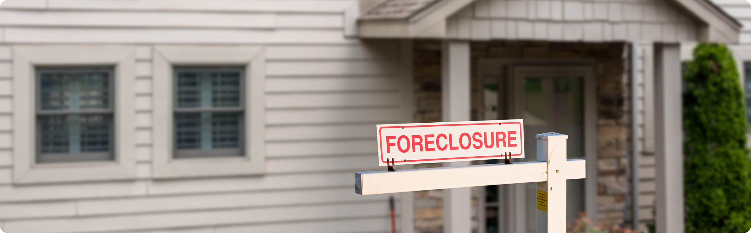 Buying a Foreclosed Home in 2026: 7 Things You Need to Know Before You Make  an Offer