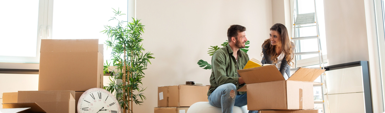 Moving Into a New Home: Your 2026 Checklist for Before, During, and After Move-In