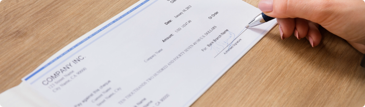 11 Smart Places to Cash a Check in 2026 (Plus 3 to Avoid)