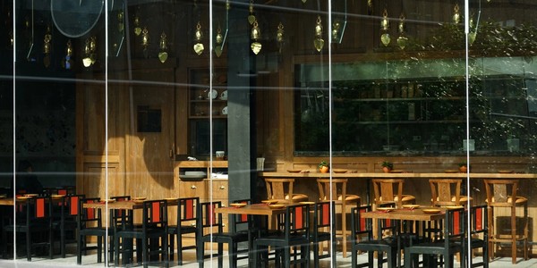 Food & Beverage