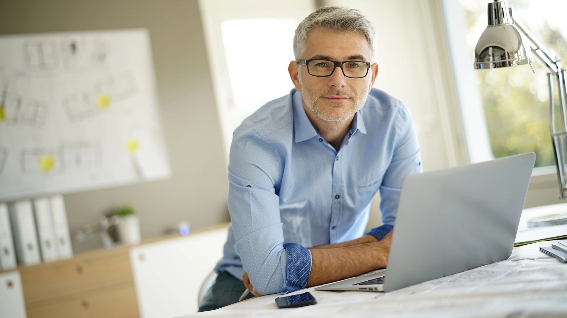 Cover Image for What Does Architect Professional Liability (E&O) Insurance Cost?