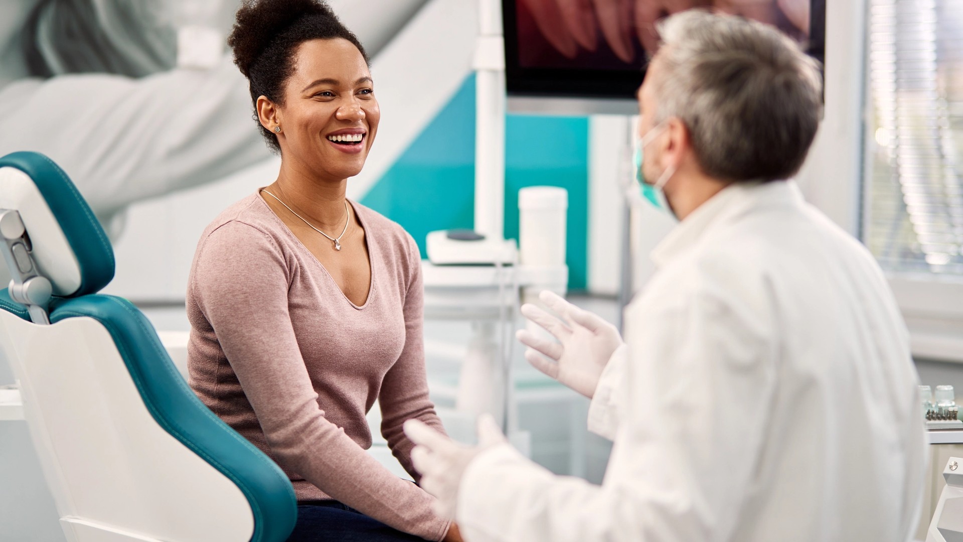 Cover Image for Dental Office Business Insurance: What You Need To Know