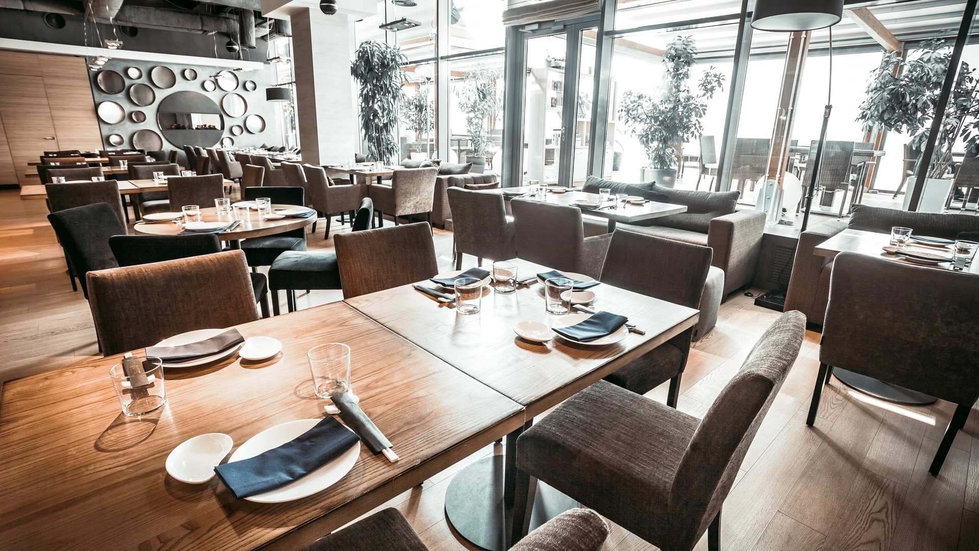 Cover Image for What Is Food And Drink Insurance?