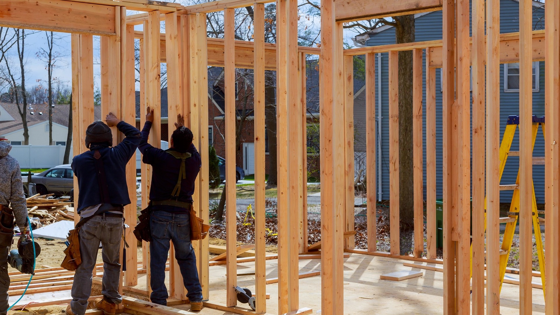 Cover Image for A Guide To Contractor Insurance in 2024