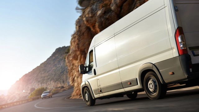 Cover Image for Commercial Vs. Personal Auto Insurance - What's The Difference?